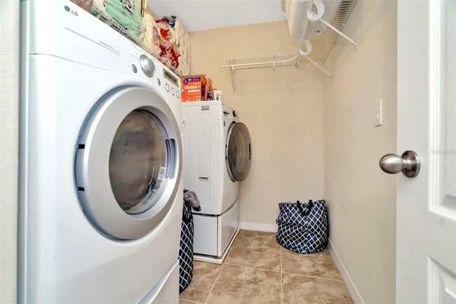 Building Photo - 3529 Lefays Point