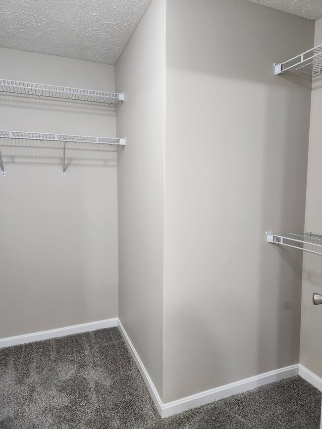 Building Photo - Beautiful Ranch Home