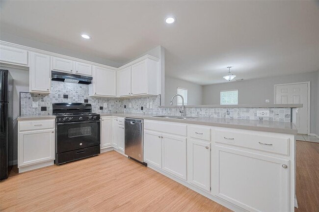 Building Photo - 18139 Flower Grove Ct