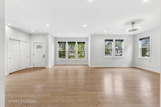 Building Photo - 297 Highland Ave