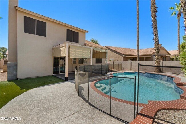 Building Photo - 3260 S Laguna Dr
