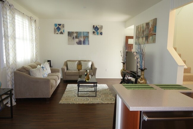 Building Photo - Wonderful 3 BD / 2.5 BA Home In Ewa Beach!!!