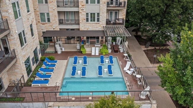 Building Photo - 1900 Barton Springs Rd