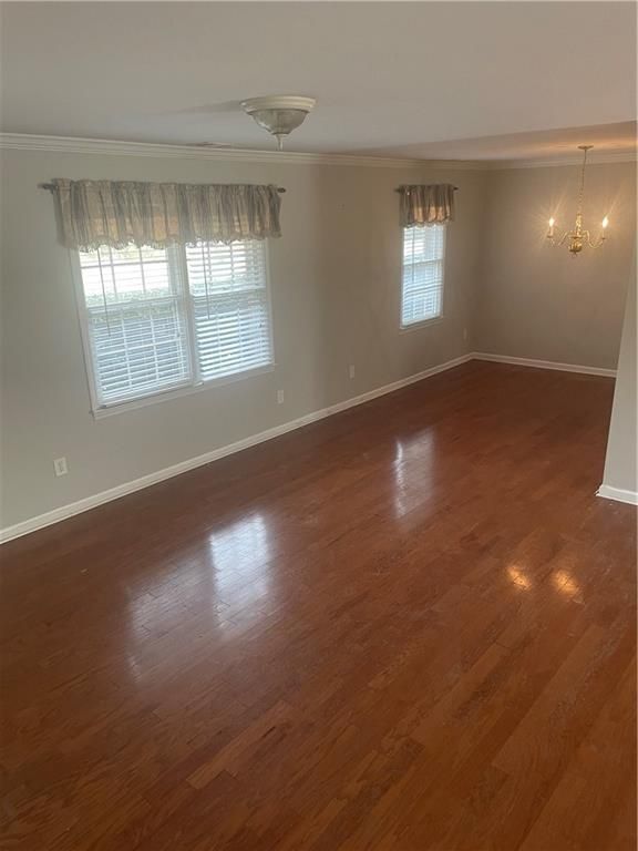 Building Photo - 227 Sandra Dr NW