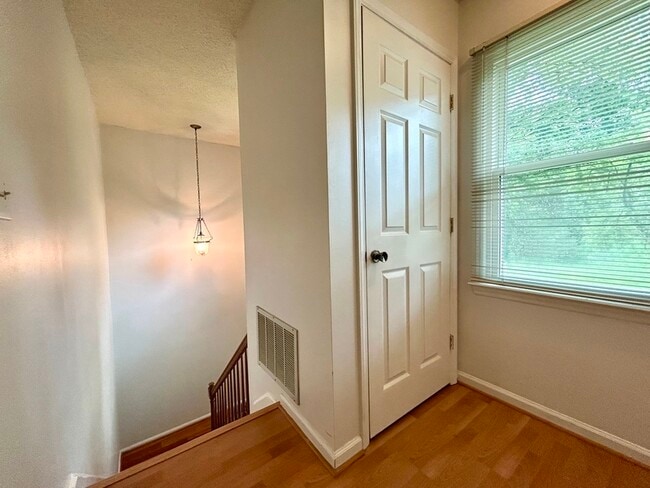 Building Photo - 1210 Somersby Ln