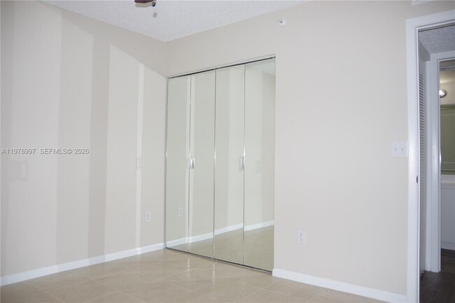 Building Photo - 9511 Weldon Cir