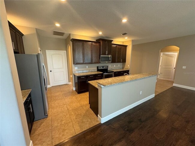 Building Photo - 33844 Emerald Pond Loop