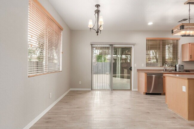 Building Photo - 17067 W Young St