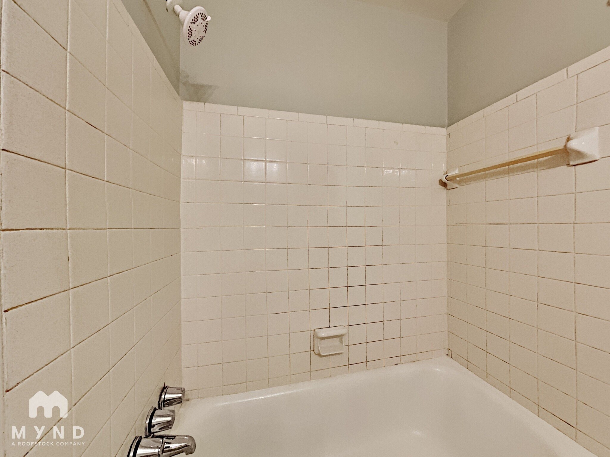 Building Photo - 108 Winnetka Way