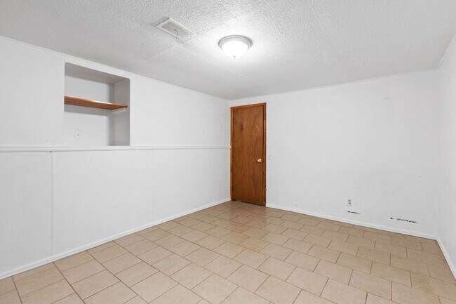 Building Photo - 1306 23rd Ave Ct