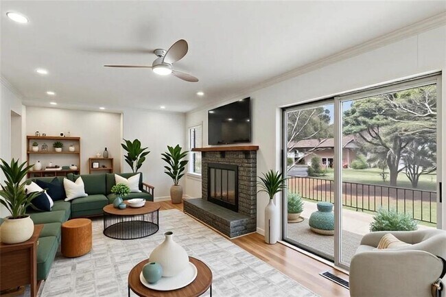 Building Photo - 2888 Bonanza Dr