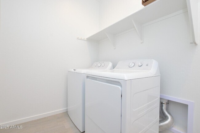 Building Photo - 4316 Suncup Dr