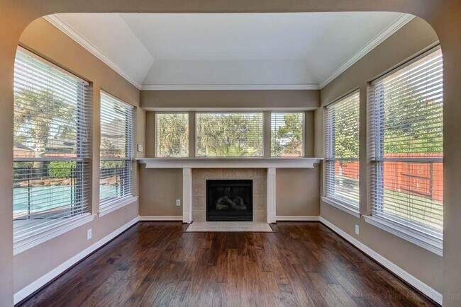Building Photo - 12418 Lago Bend Ln