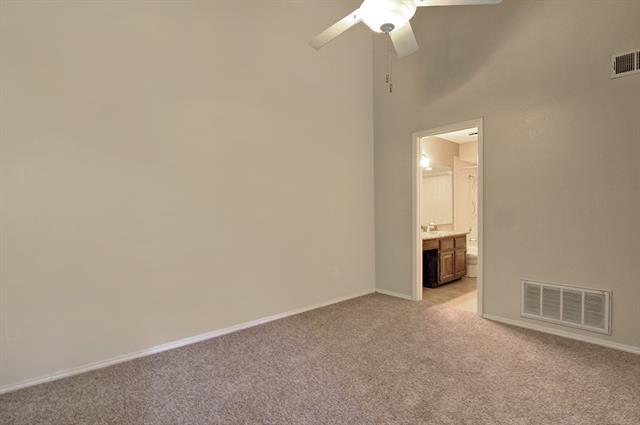 Building Photo - 4242 N Capistrano Dr