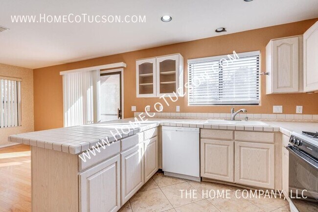 Building Photo - 7811 E Starbright Ct