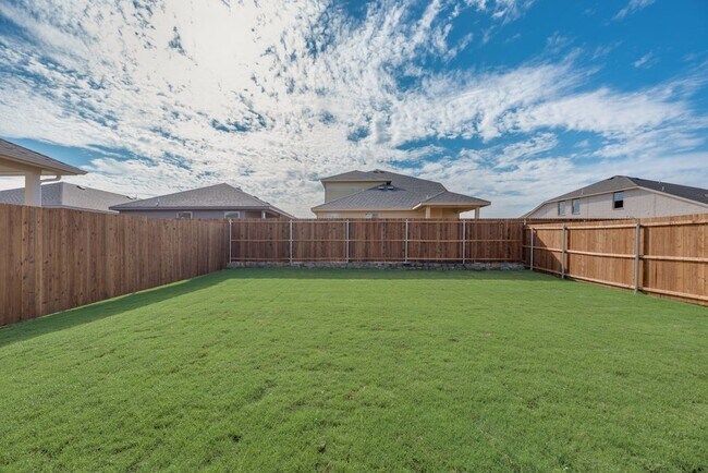 Building Photo - 3311 Celestial Ln