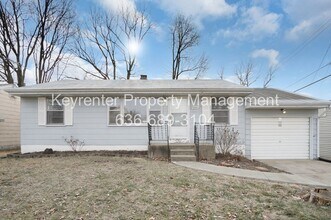 Building Photo - COMING SOON!! Charming 3-Bedroom Home in a Prime Saint Charles Location!