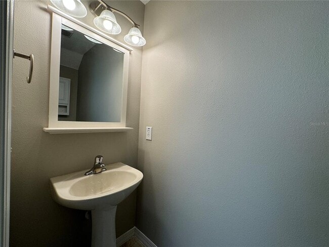 Building Photo - 8552 Trail Wind Dr