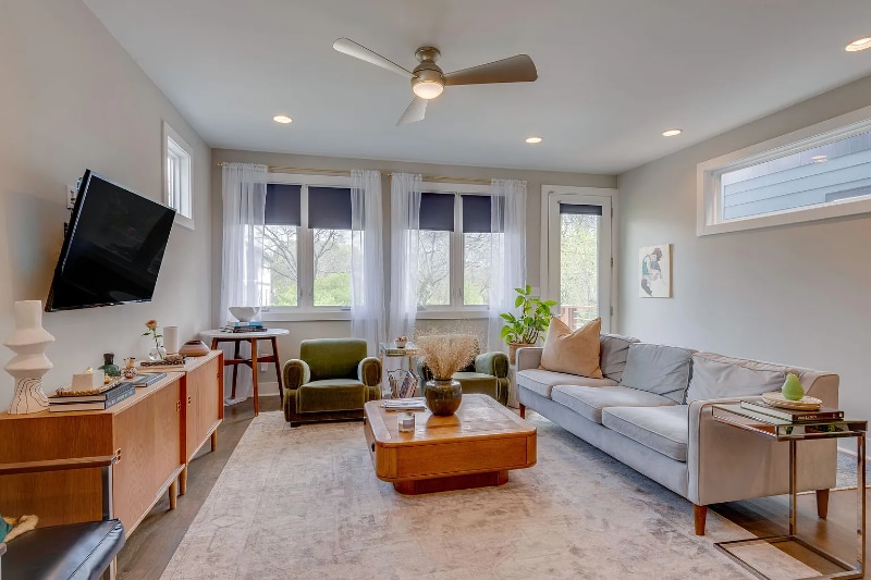 Building Photo - 312 Prince Ave