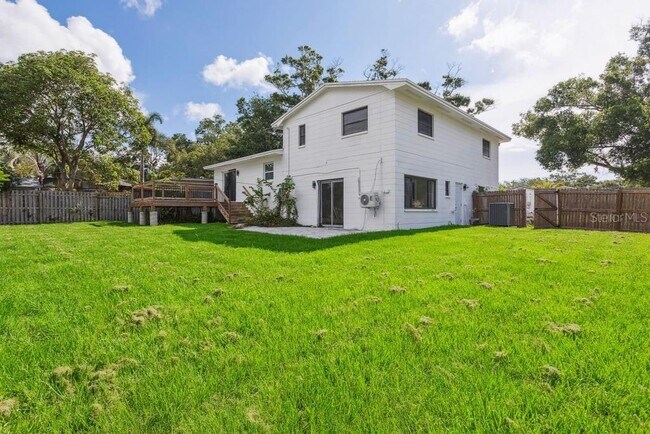 Building Photo - 8200 136th St