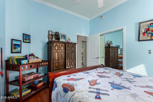 Building Photo - 8912 N 15th Ln