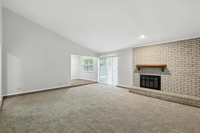 Building Photo - 2218 Honey Creek Ln