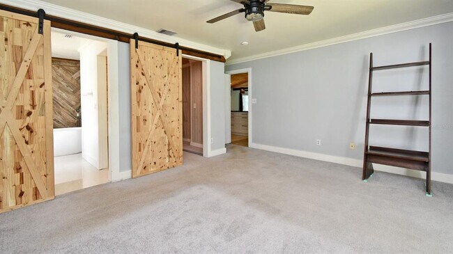 Building Photo - 8924 Angelica Dr