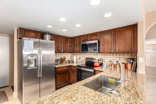 Building Photo - 1836 N Stapley Dr