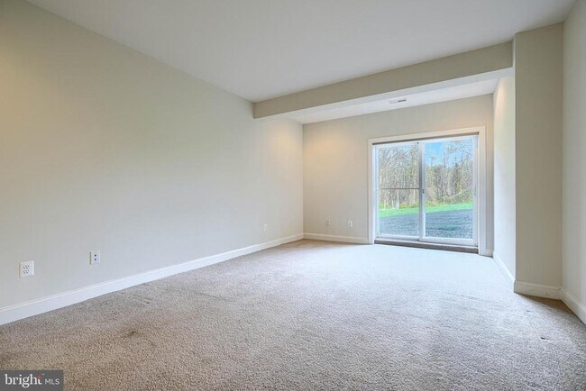 Building Photo - 1319 Martin Meadows Dr