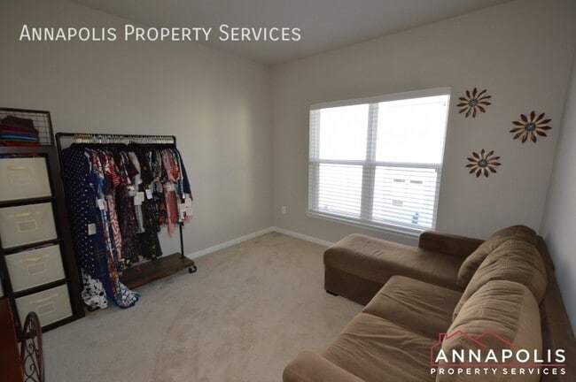 Building Photo - 533 Leftwich Ln
