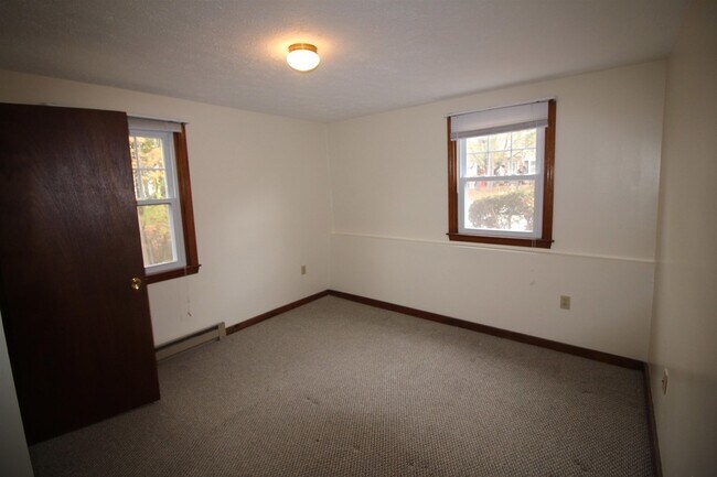 Building Photo - 84 Franklin St