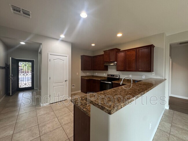 Building Photo - 25179 W Maldonado Dr