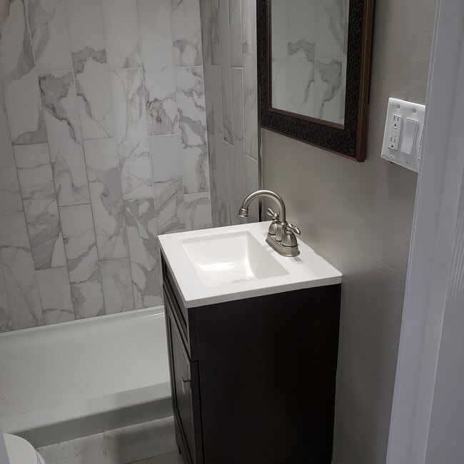 Bathroom 2 Shower Vanity - 8421 Cohn St