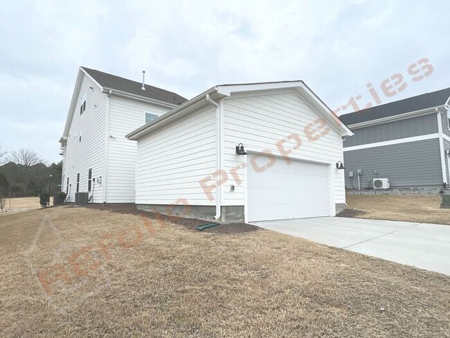 Building Photo - Beautiful 3-Bedroom, 2.5-Bath Home w/Bonus...