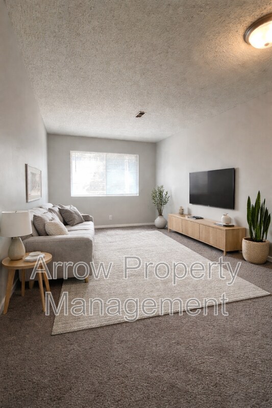 Building Photo - 1119 E St