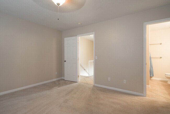 Building Photo - Utilities Included! Beautiful 2 Bedroom Townhome in Ivins