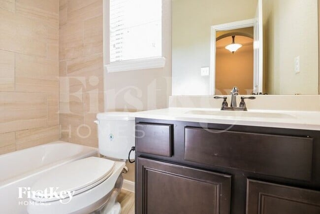 Building Photo - 29326 Buffalograss Ct