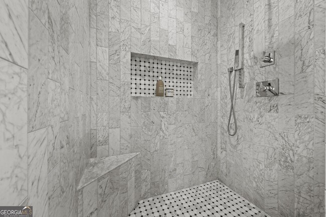 Building Photo - 1742 Helen Dr NE