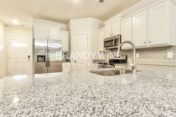 Building Photo - 799 Patmore Dr