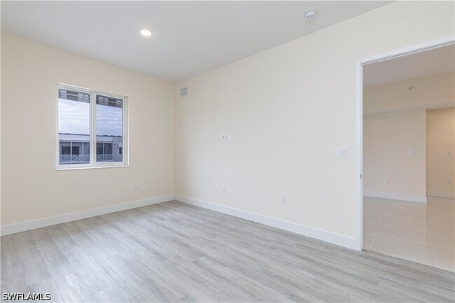 Building Photo - 26610 Rosewood Pointe Dr