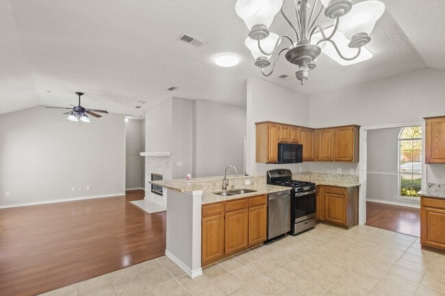 Building Photo - 8200 Stern St