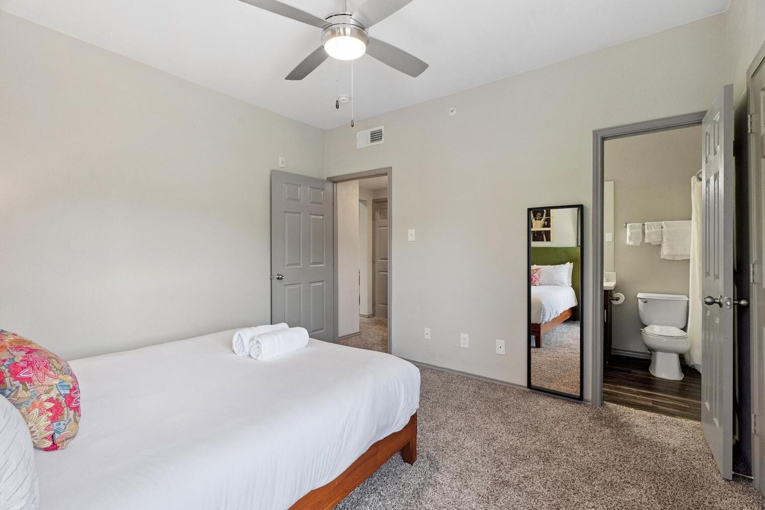 Building Photo - 12100 Metric Blvd