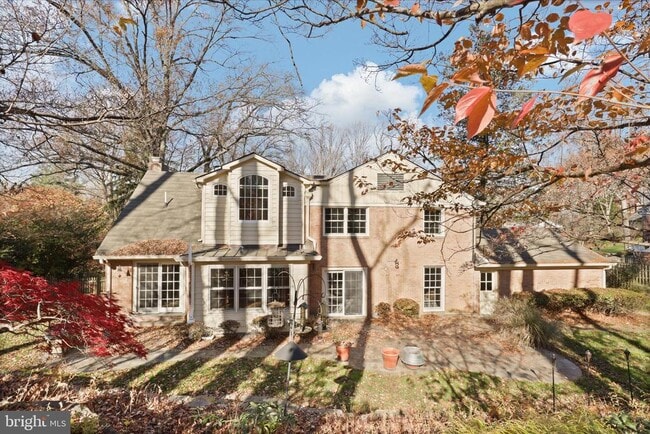 Building Photo - 6543 Cedarwood Ct