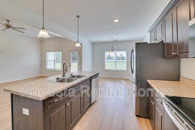 Building Photo - 2174 Mc Elmurray Rd