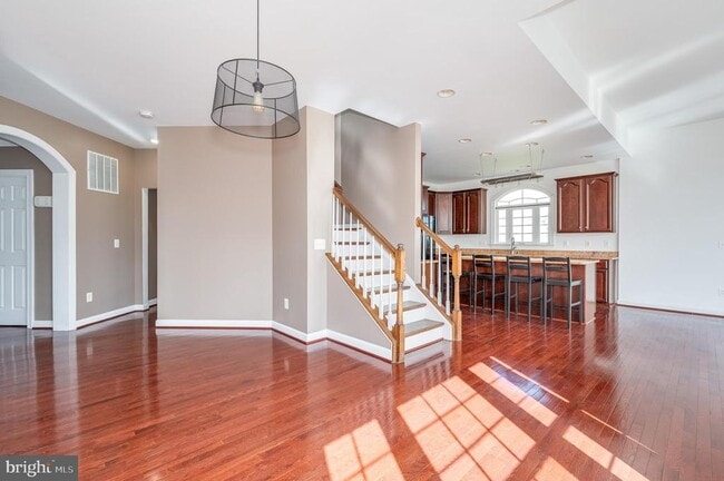 Building Photo - 54 Field Crest Ct
