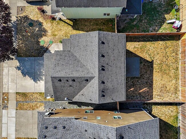 Building Photo - 9972 Dotson Street Southeast