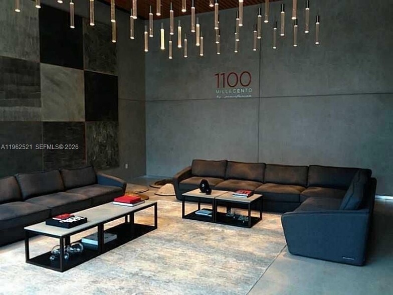 Building Photo - 1100 S Miami Ave