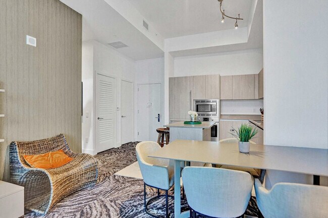 Building Photo - 4111 S Ocean Dr