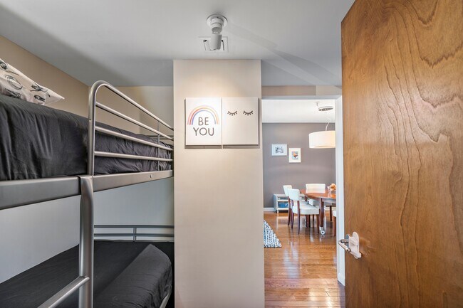 Building Photo - 1500 Ocean Dr