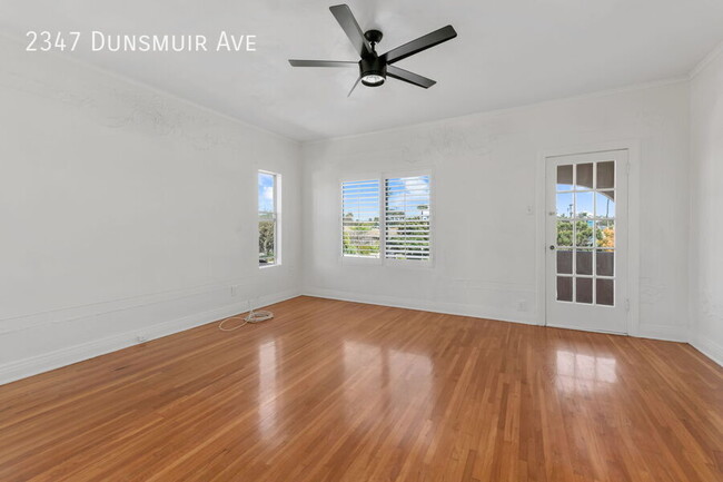 Building Photo - 2347 S Dunsmuir Ave